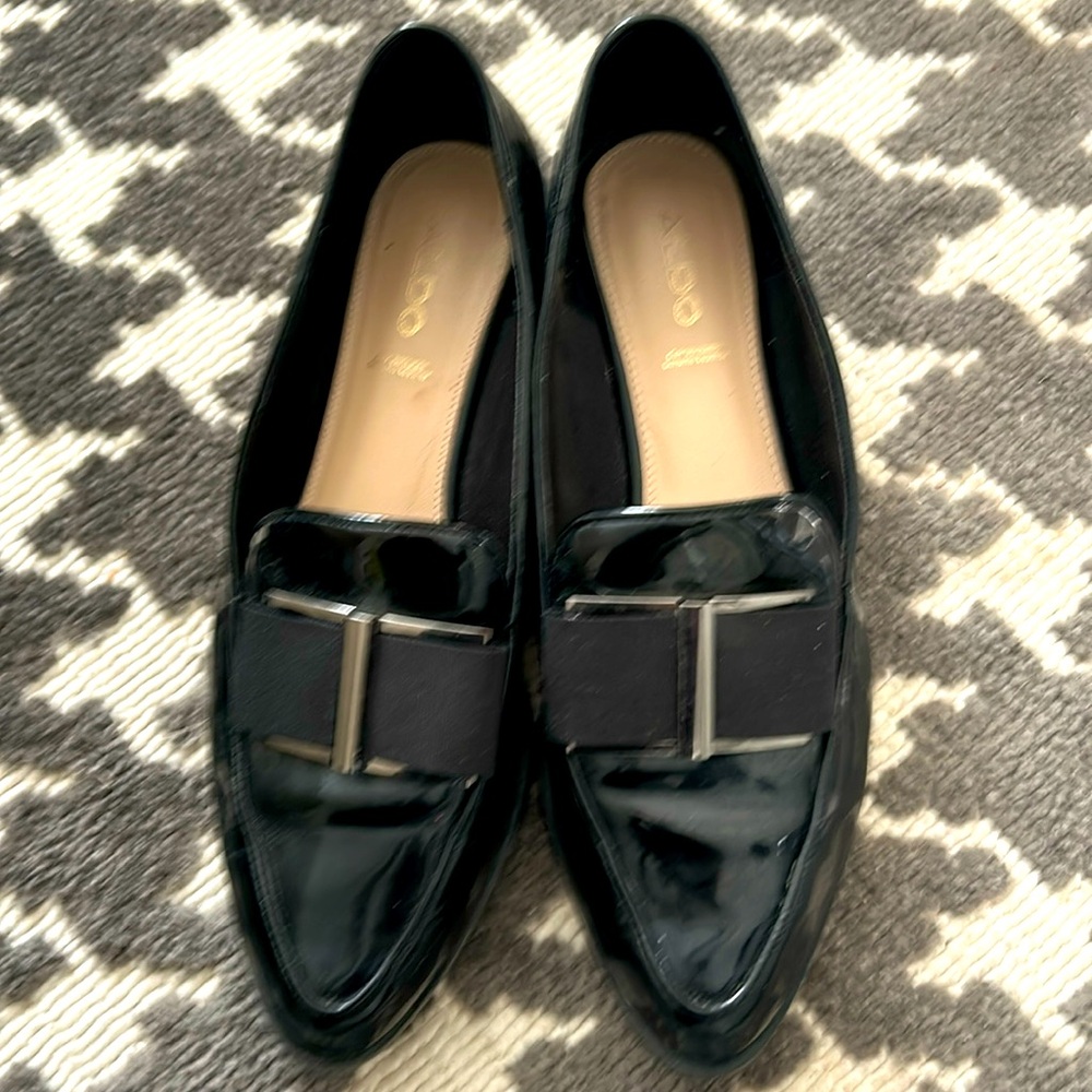 Aldo Black Patent Leather Loafers 8 Pointed Toe Bow Classic Casual